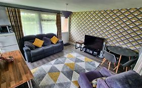 5 Hemsby Holiday Chalet, Convenient For Sandy Beach