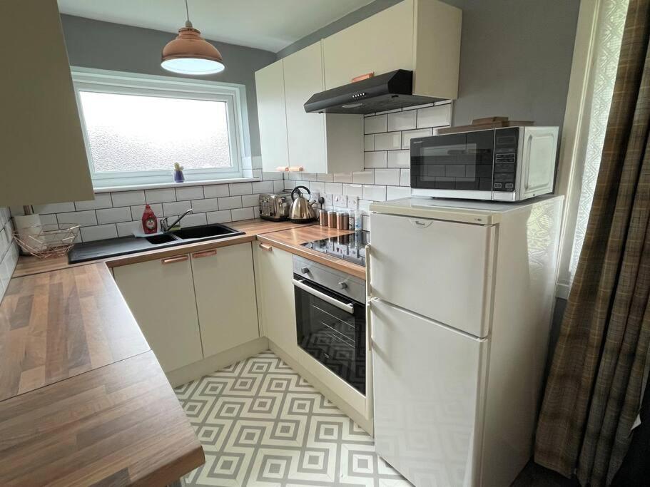 5 Hemsby Holiday Chalet, Convenient For Sandy Beach Exterior photo